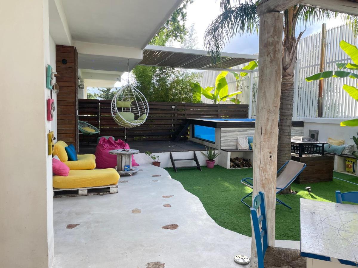 Pool And Garden House Naples